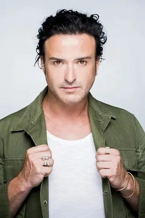 Arno Santamaria profile