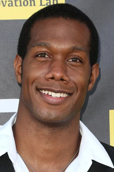 Aubrey Marquez profile