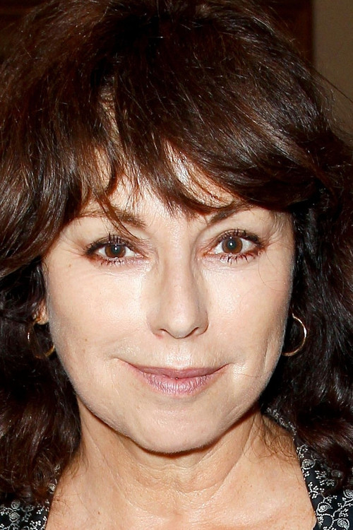 Julie Arnold profile