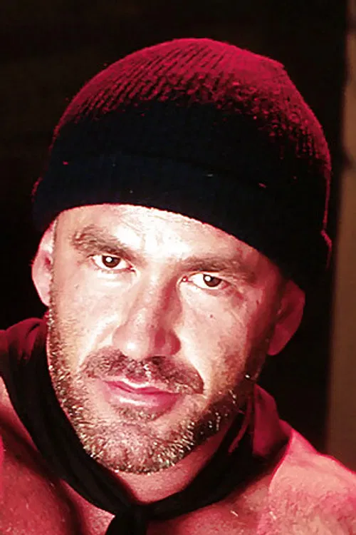 Joe Stratton profile