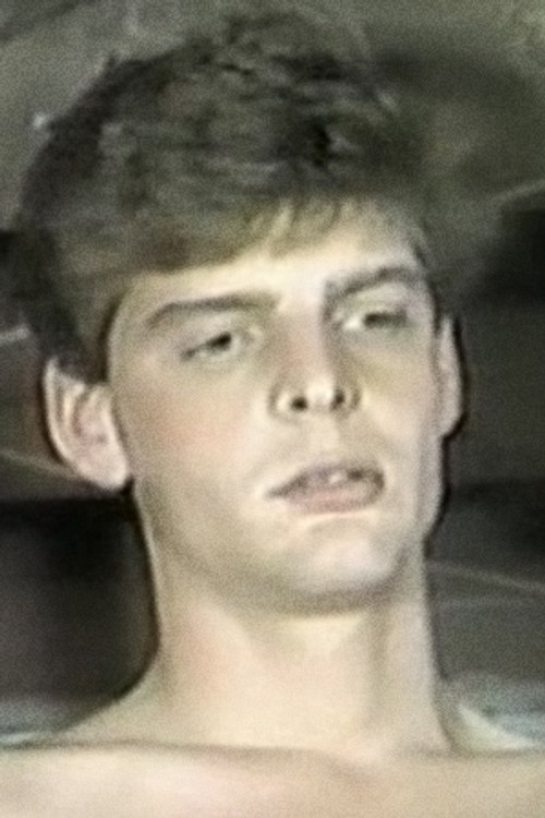 Dan Stephens profile