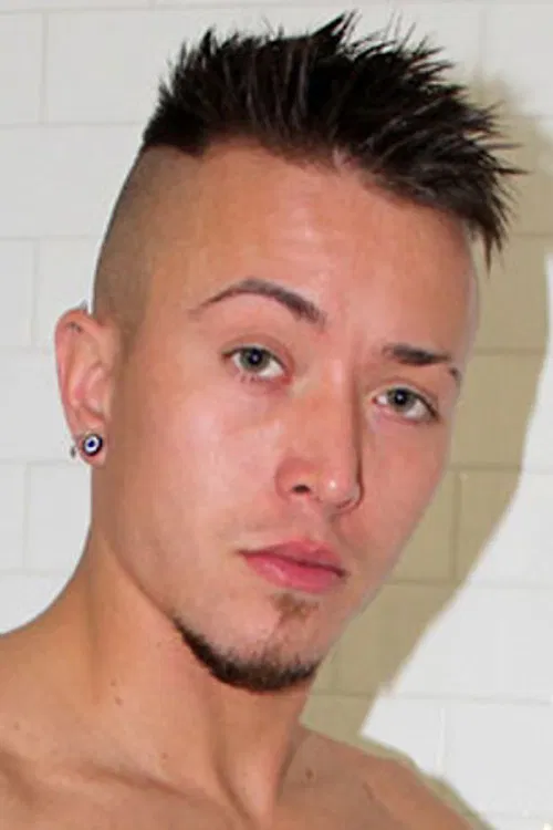 Tyler Slater profile