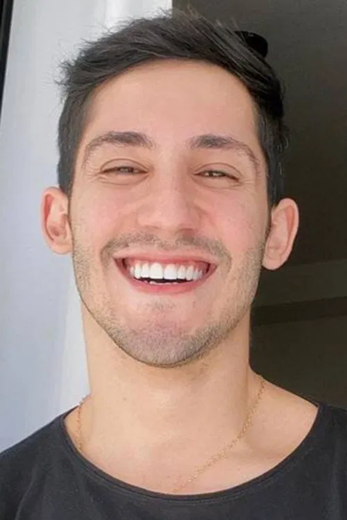 Vittor Fernando profile