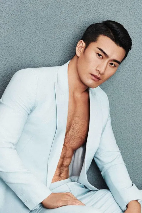 Yang Juncheng profile