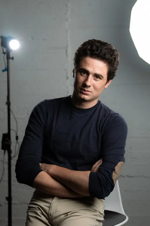 Antonio Vicent profile