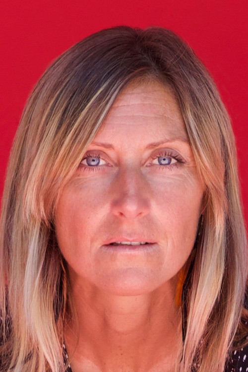 Elizabeth Blake-Thomas profile