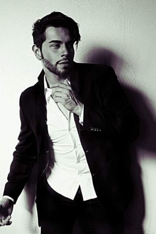 Rogelio Escobedo profile