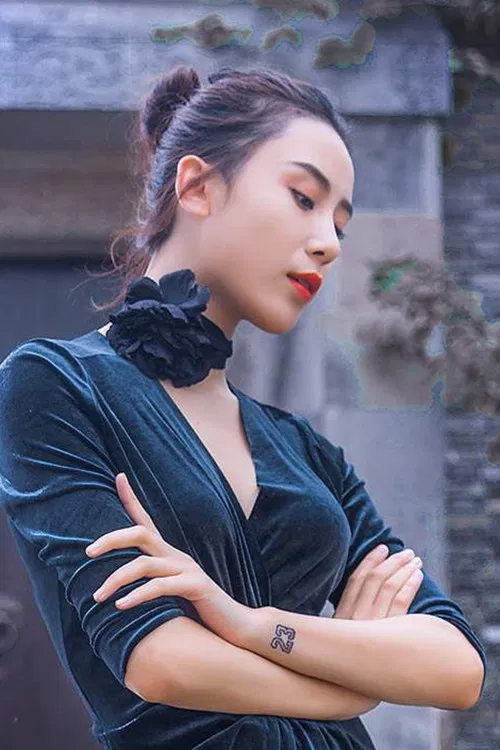 Yang Qiaoyue profile