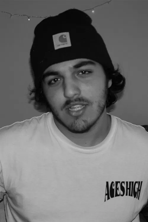 Greg Pando Pöesz profile