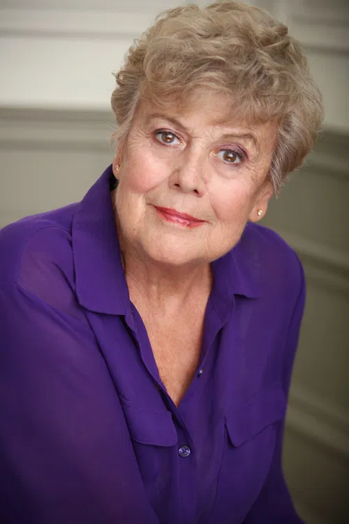 Lynda Scarlino profile