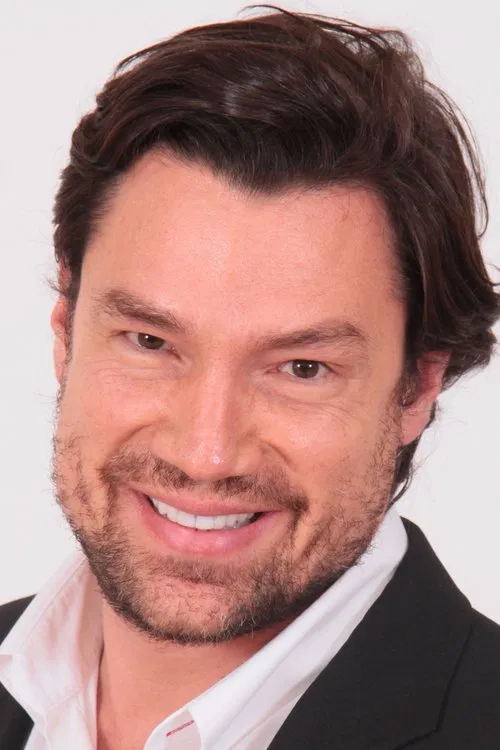 Ricardo Macchi profile