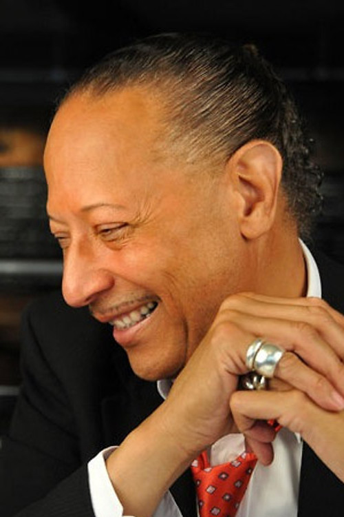 Peter Straker profile