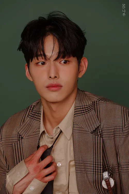 Lee Jung Shik profile