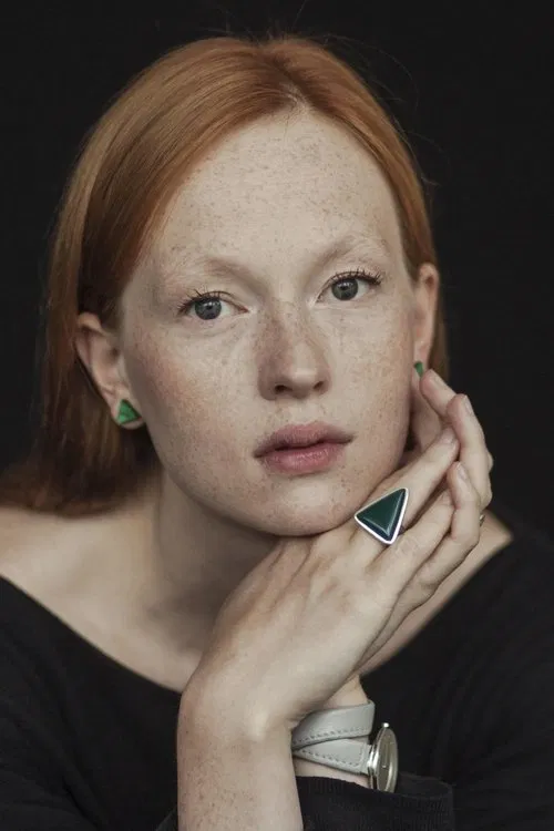 Lena Barbara Luhse profile