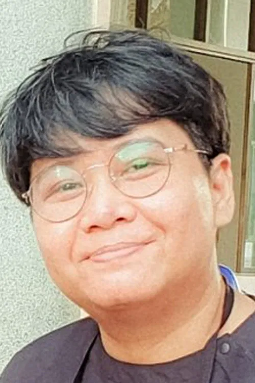 Toom Preedaporn Buatoom profile