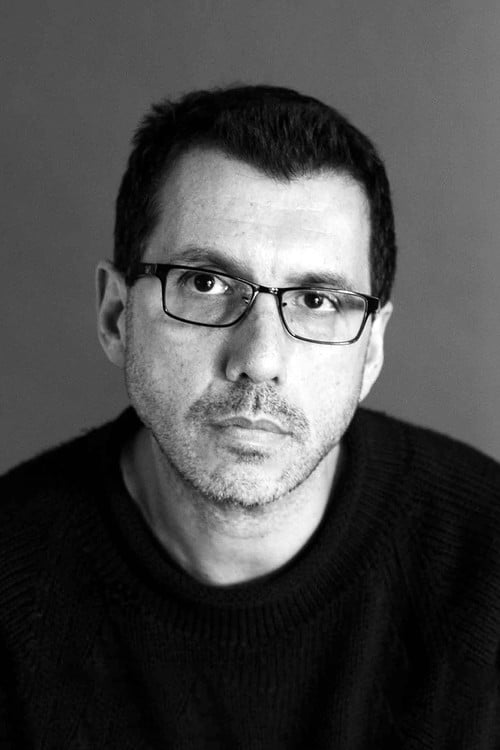 Alberto Fuguet profile