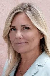 Eva Ravnbøl profile