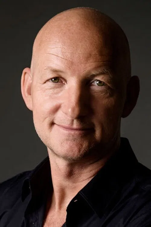 Søren Sveistrup profile