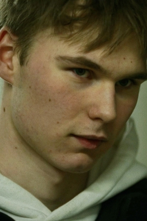 Lukas Selmer Løken profile