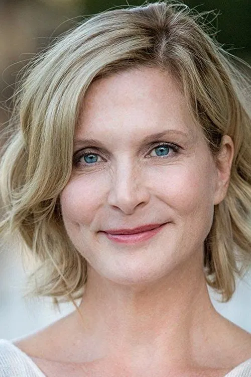 Julie Lancaster profile