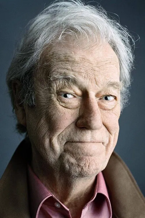 Gordon Pinsent profile