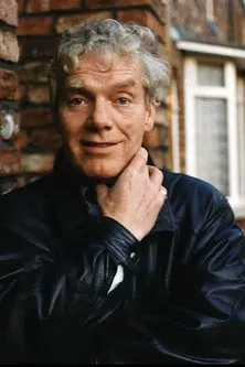 Geoffrey Hinsliff profile