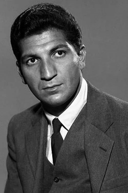 Nicholas Georgiade profile