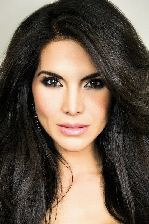Joyce Giraud profile