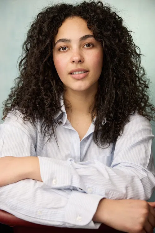 Sienna Galea Tudor profile