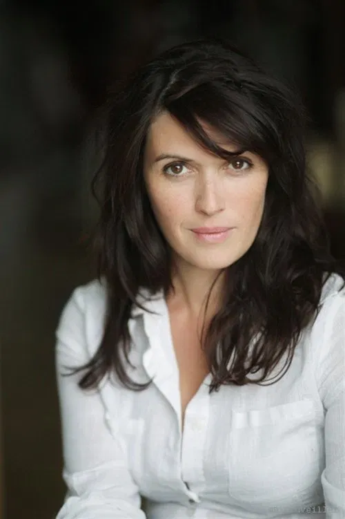 Magaly Godenaire profile