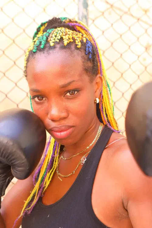 Legnis Cala Maso profile