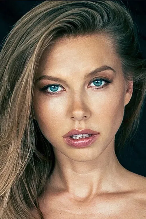 Julia Lanski profile