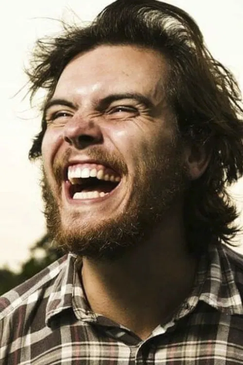 Christian Manos profile