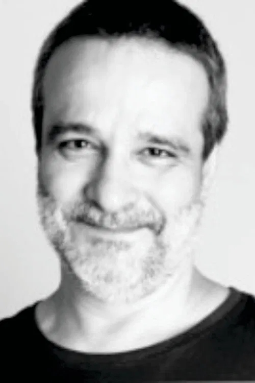 Vicente Kubrusly profile