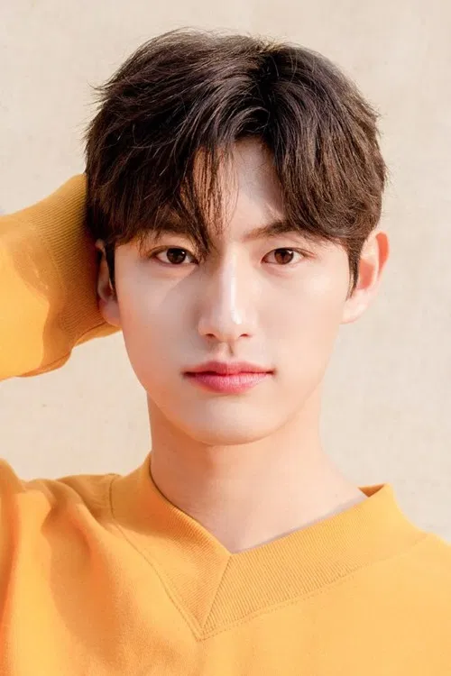 Son Hyun-woo profile