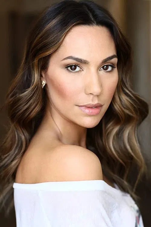 Layla Cushman profile