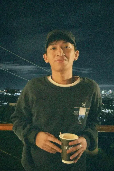 Khert Gabayeron profile