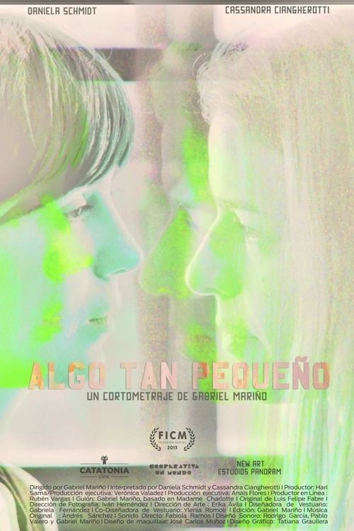 Algo tan pequeño poster
