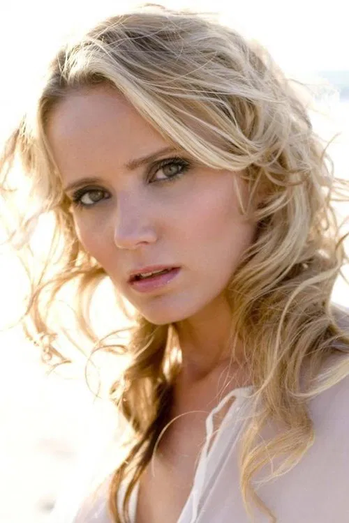 Dannielle Brent profile