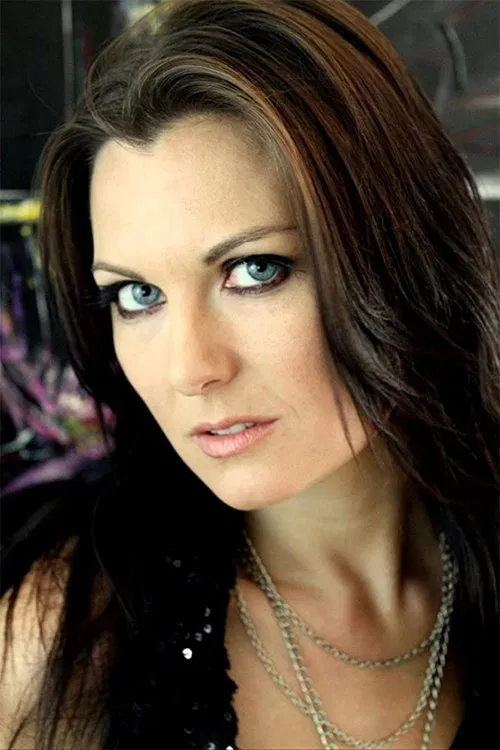 Katarina Leigh Waters profile