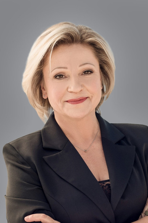 Anna Udvarias profile