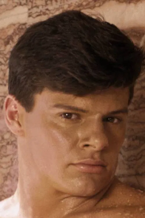 Derek Cruise profile