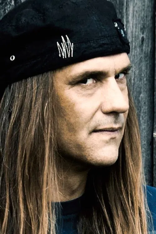 Ronni Le Tekrø profile