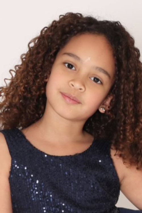 Victoria Morales profile