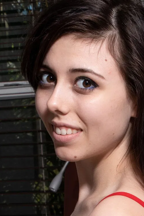 Becca Pierce profile