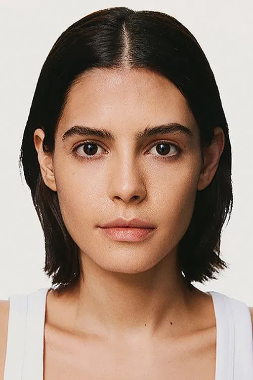 Julia Dalavia profile