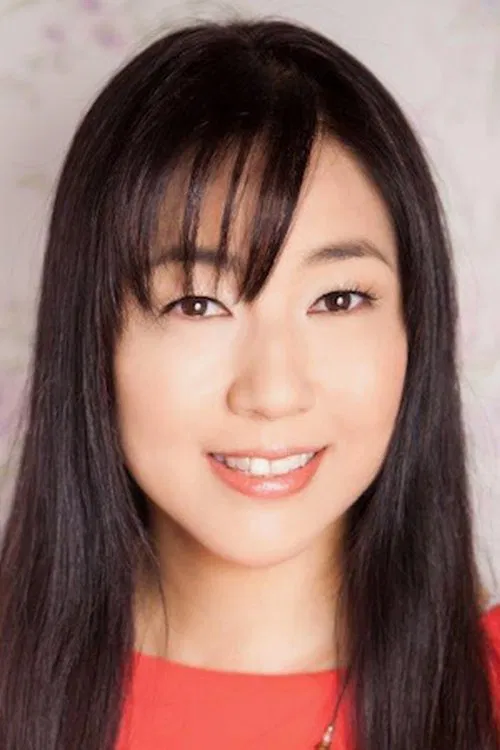 Mari Adachi profile