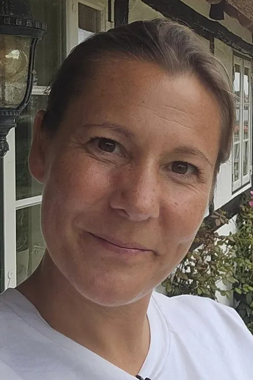 Therese Askholm profile