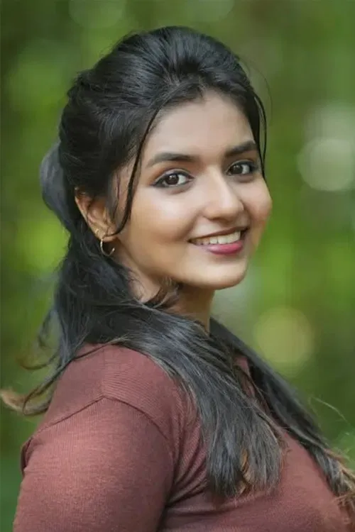 Divya Thomas profile