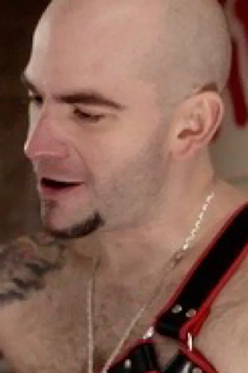 Nathan Henrik profile